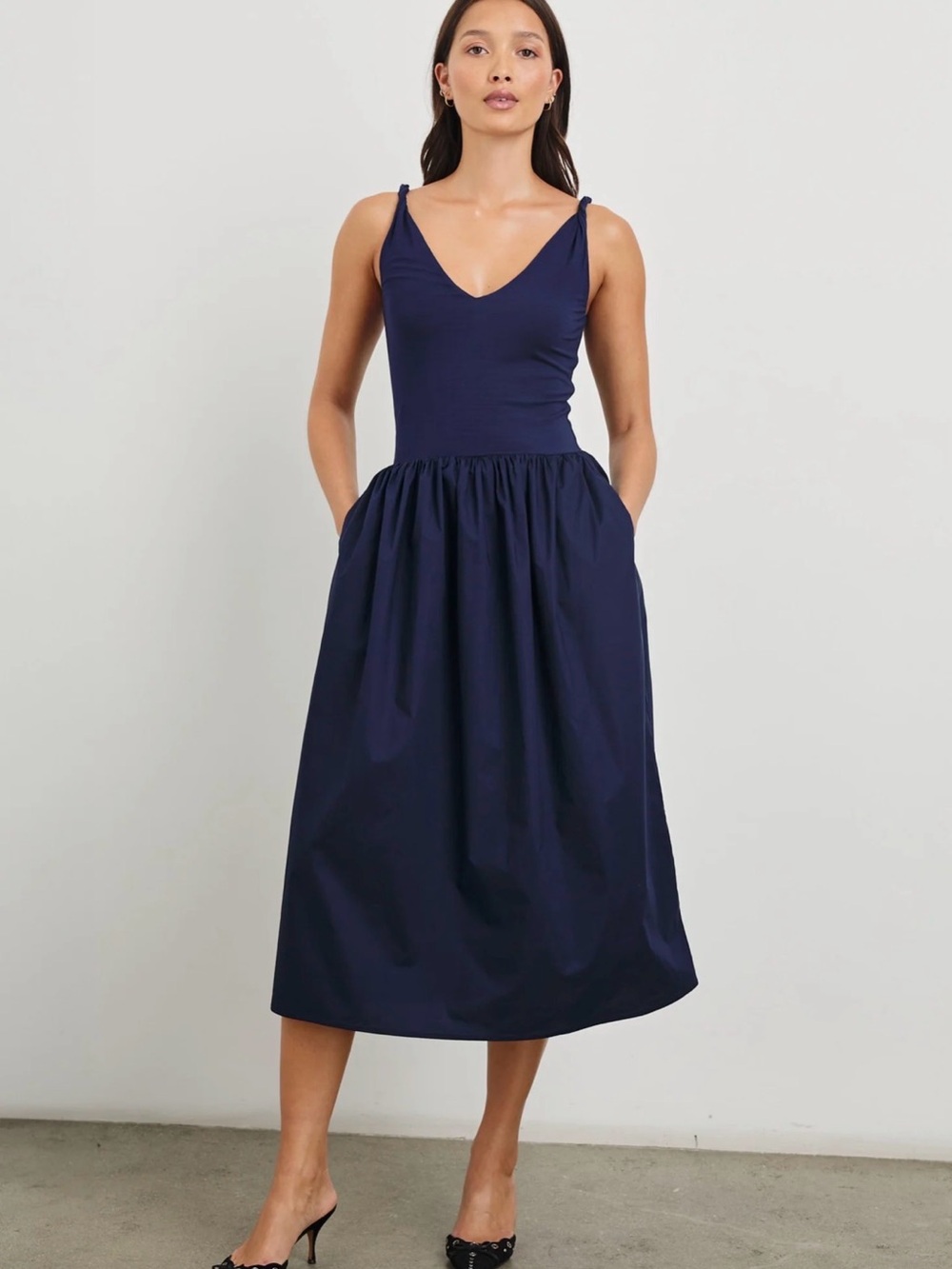 Rails Franca V Neck Navy Midi Dress Sz L NWT